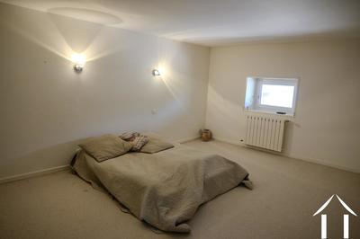 Maison - 560 m² - 10 pièces