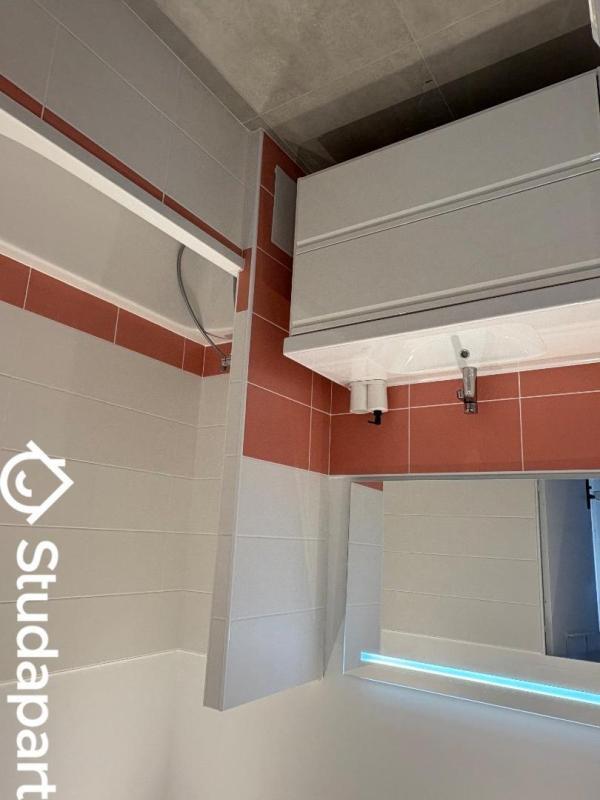 Chambre - 9 m² - 1 pièce