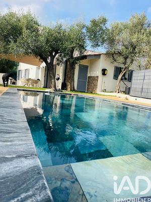 Appartement - 86 m² - 4 pièces