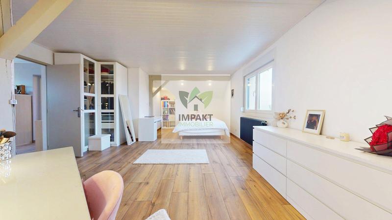 Maison - 170 m² - 7 pièces