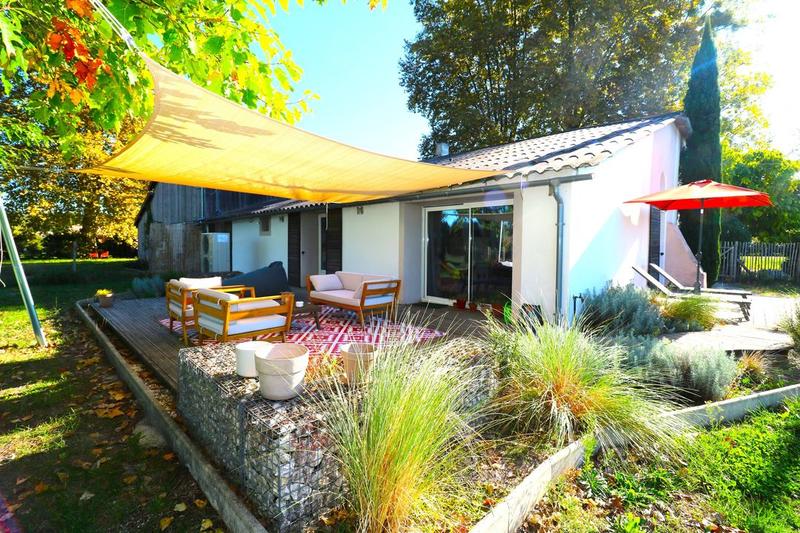 Propriété - 265 m² - 10 pièces