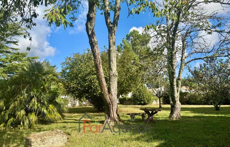 Maison - 205 m² - 7 pièces