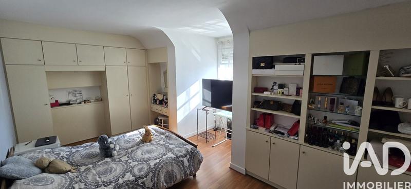 Maison - 187 m² - 7 pièces