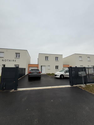 Maison - 96 m² - 5 pièces