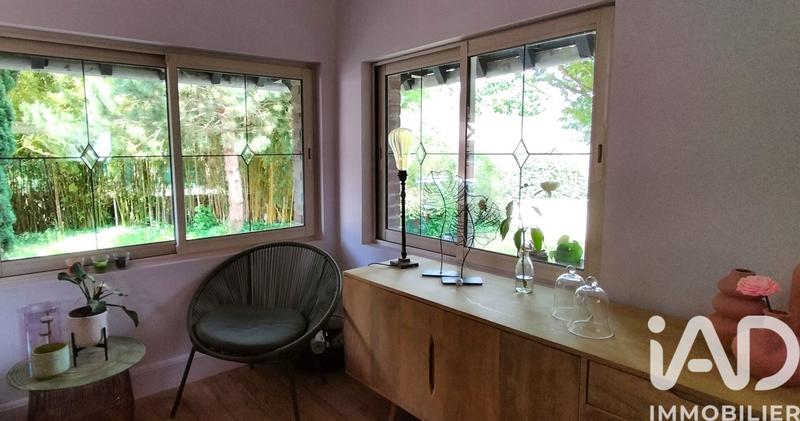 Maison - 263 m² - 11 pièces