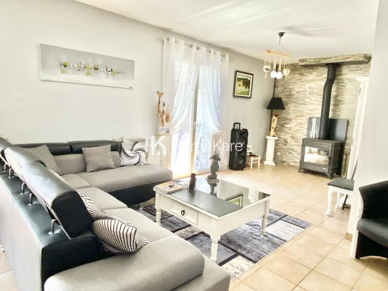 Maison - 121 m² - 4 pièces