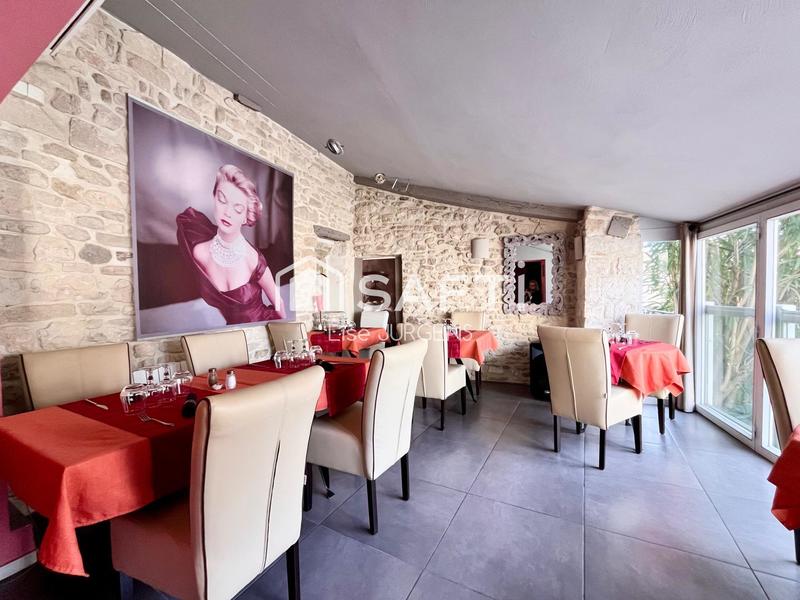 Maison - 180 m² - 5 pièces