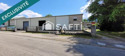 Local commercial - 565 m² - 4 pièces