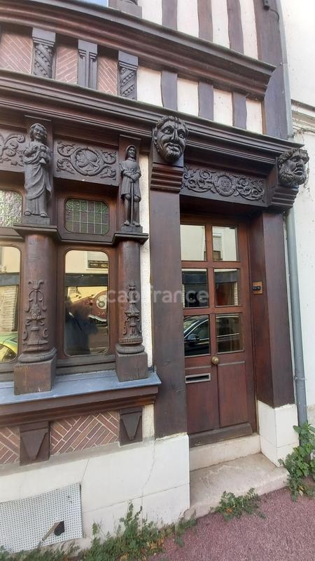 Maison de ville - 153 m² - 6 pièces