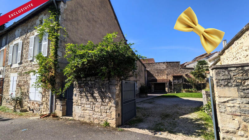 Maison - 250 m² - 11 pièces