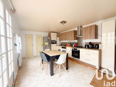 Maison - 93 m² - 5 pièces