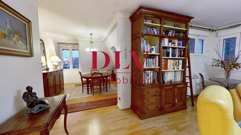 Appartement - 130 m² - 5 pièces