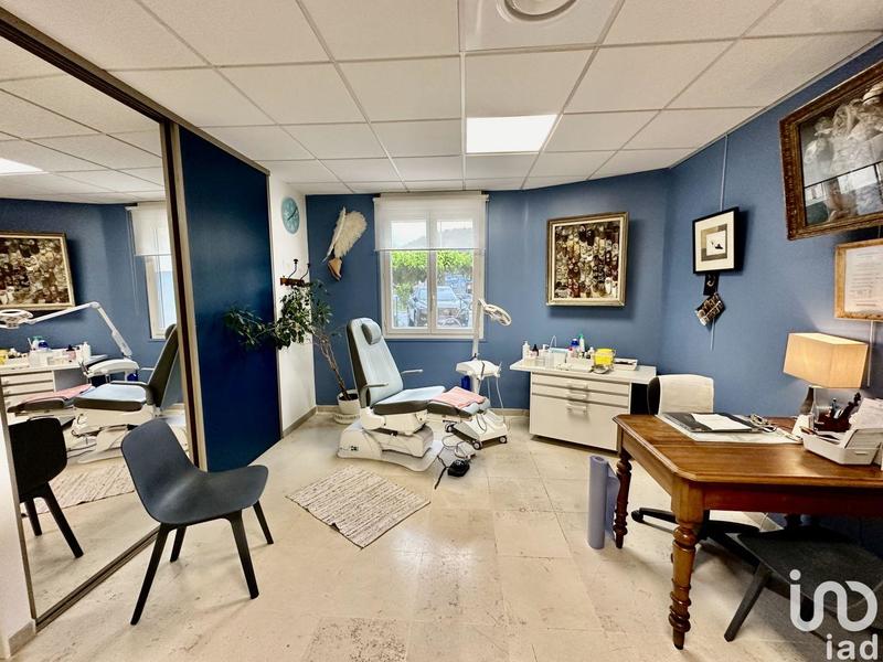 Local commercial - 200 m²