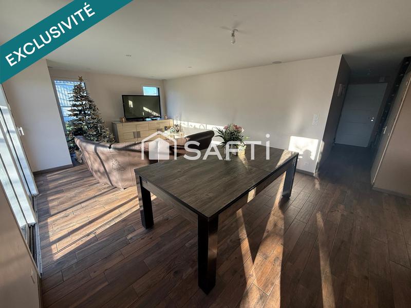 Maison - 125 m² - 5 pièces
