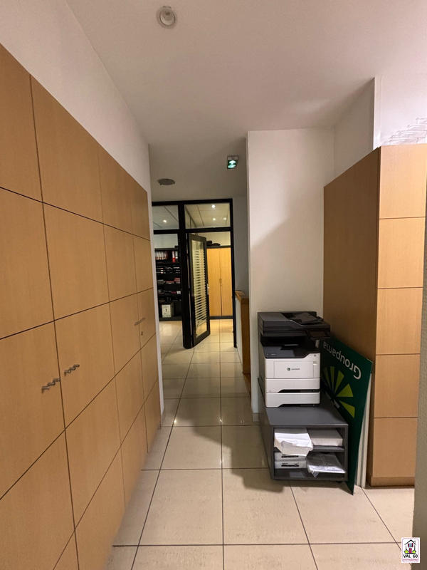 Local d'activités - 175 m²