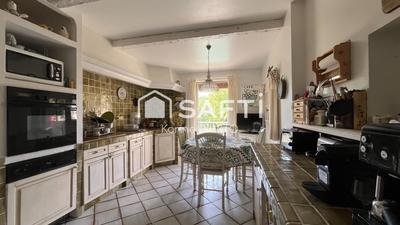 Maison - 172 m² - 8 pièces