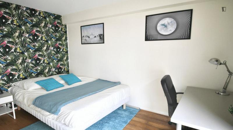 Chambre - 11 m² - 4 pièces