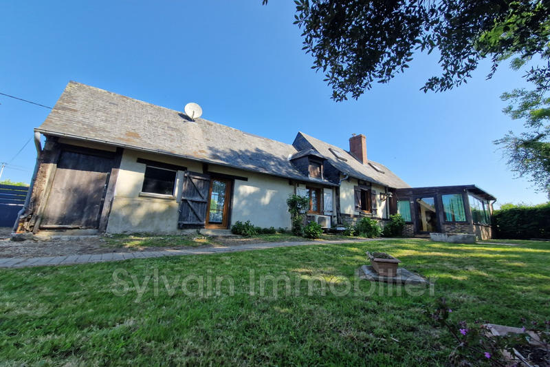 Maison - 90 m² - 5 pièces