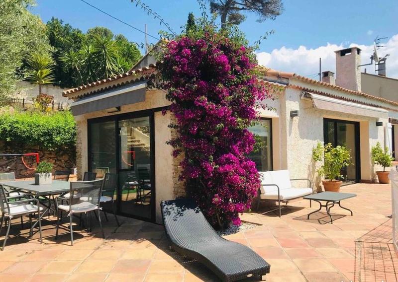 Maison - 104 m² - 4 pièces