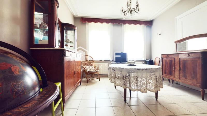 Maison - 167 m² - 6 pièces