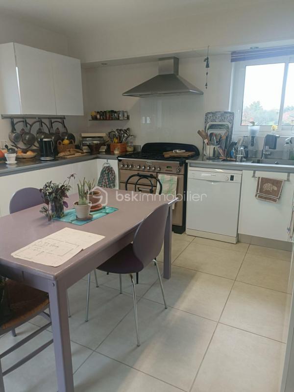 Maison - 145 m² - 6 pièces