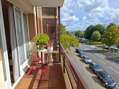 Appartement - 120 m² - 5 pièces