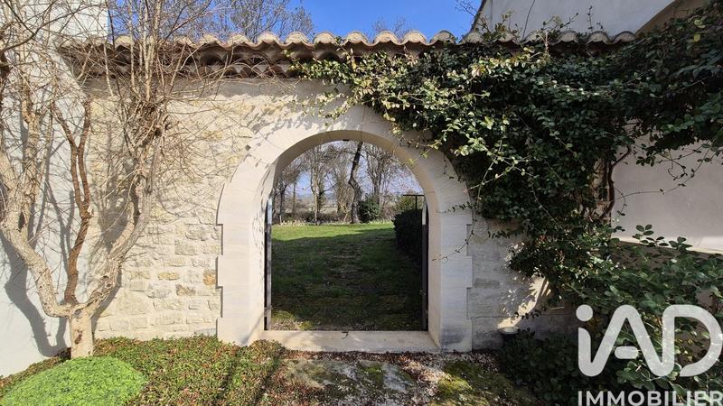 Maison - 218 m² - 7 pièces