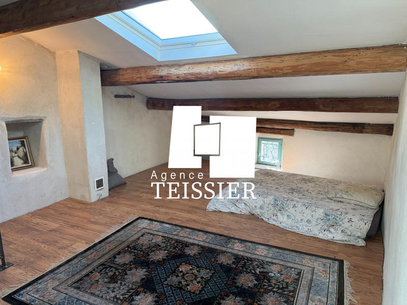 Maison - 166 m² - 6 pièces