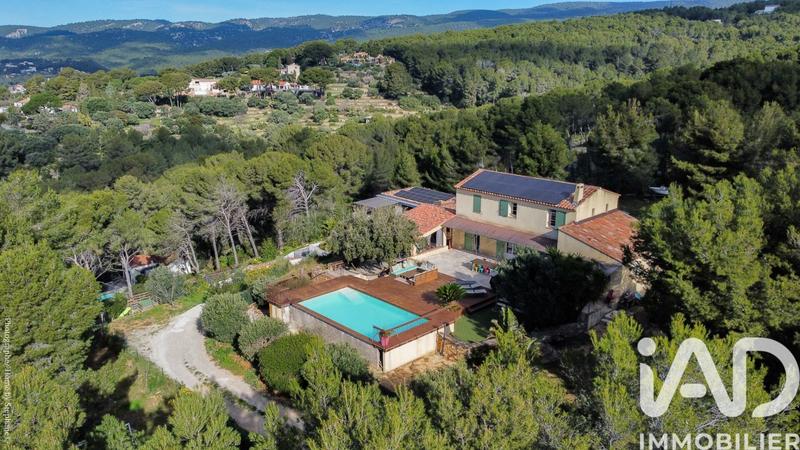 Maison - 129 m² - 6 pièces