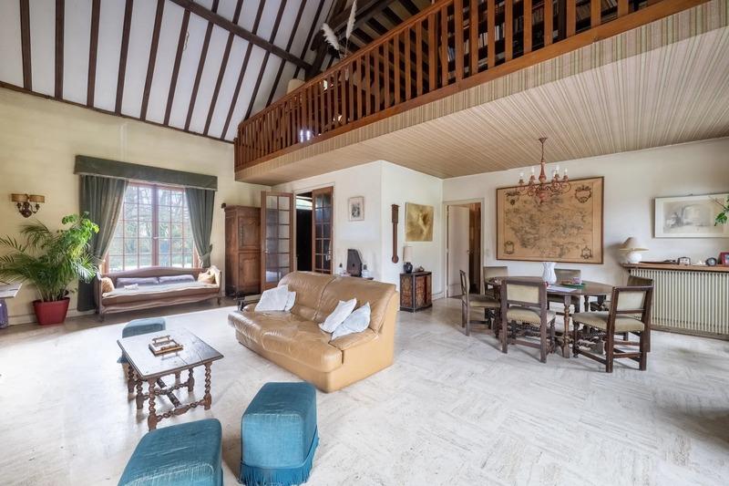 Longère - 246 m² - 11 pièces