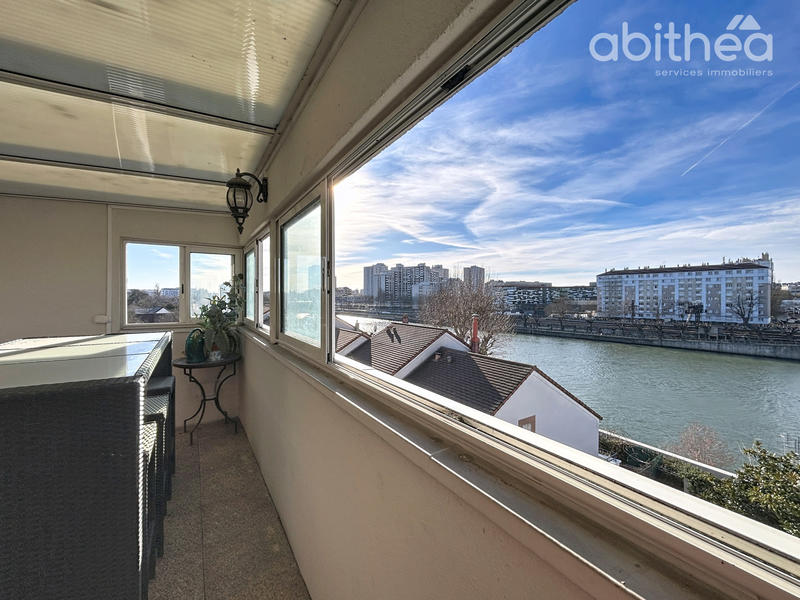 Appartement - 81 m² - 4 pièces