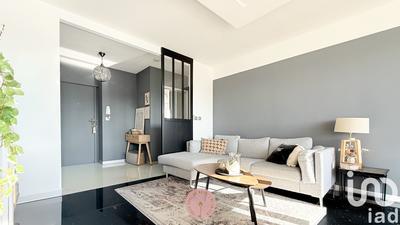 Appartement - 82 m² - 3 pièces