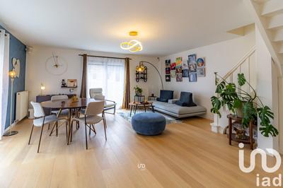 Maison - 108 m² - 5 pièces