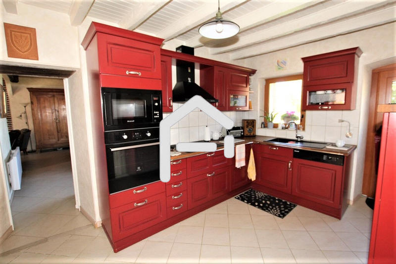 Corps de ferme - 375 m² - 11 pièces