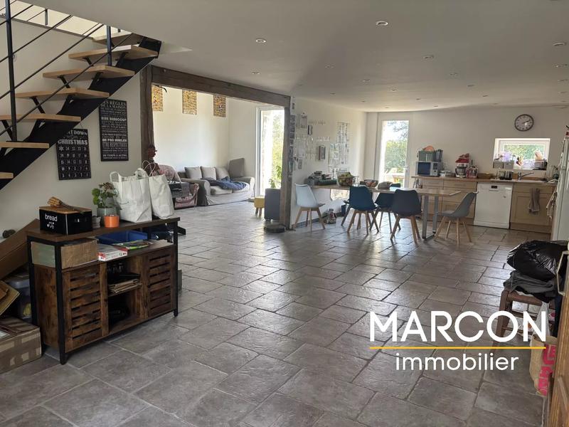 Maison de village - 191 m² - 5 pièces