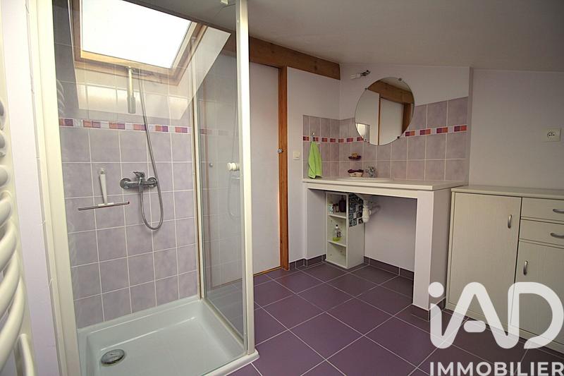 Maison - 197 m² - 7 pièces