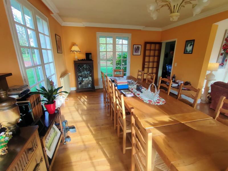 Villa - 270 m² - 5 pièces