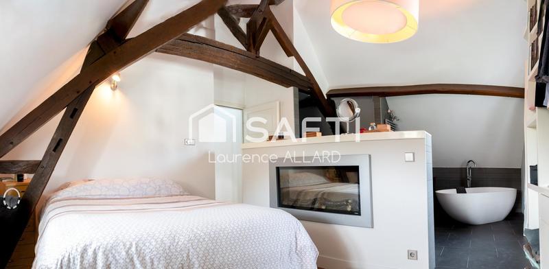 Maison - 167 m² - 10 pièces