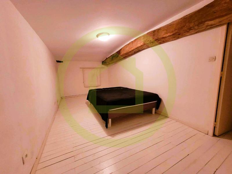 Maison - 236 m² - 7 pièces