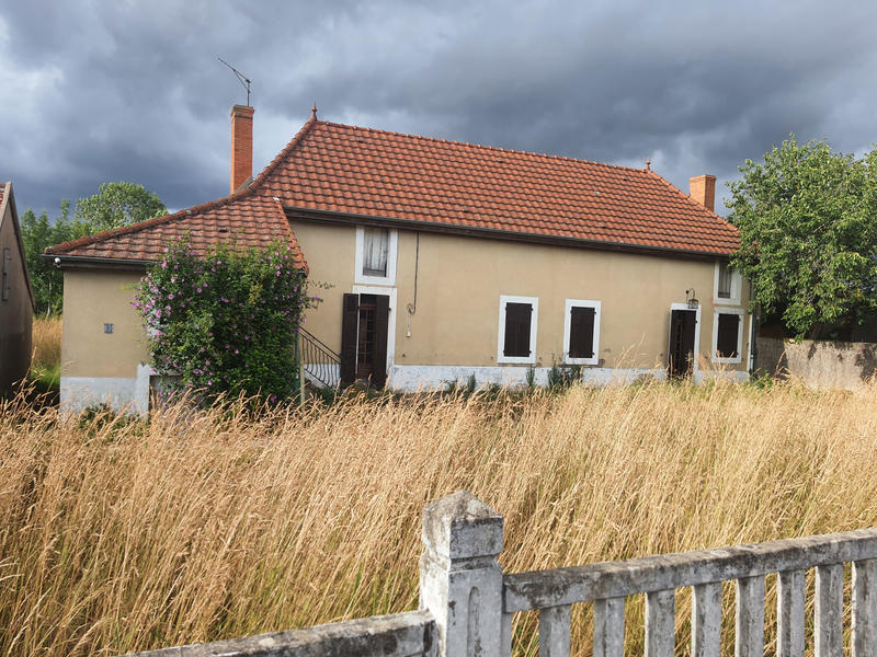 Maison de village - 90 m² - 6 pièces