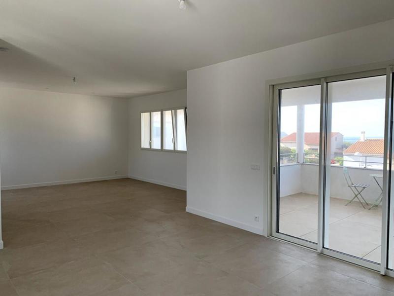 Maison - 101 m² - 4 pièces