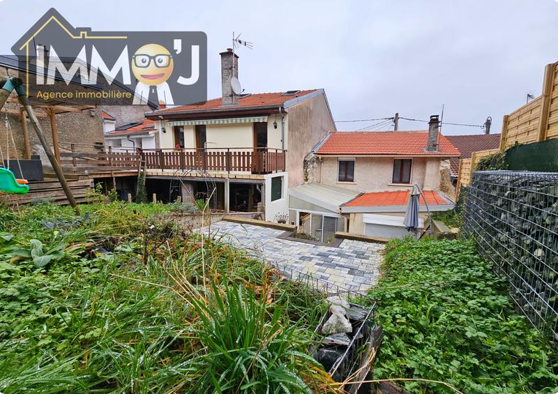 Maison - 112 m² - 7 pièces