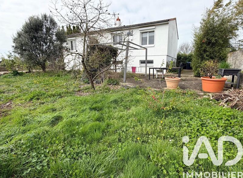 Maison - 92 m² - 5 pièces