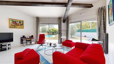 Maison - 196 m² - 6 pièces