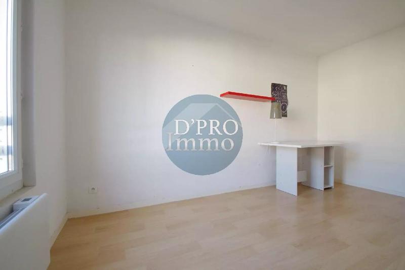 Maison - 83 m² - 5 pièces