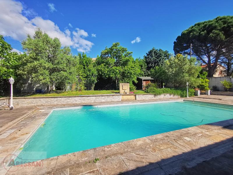 Maison - 141 m² - 5 pièces