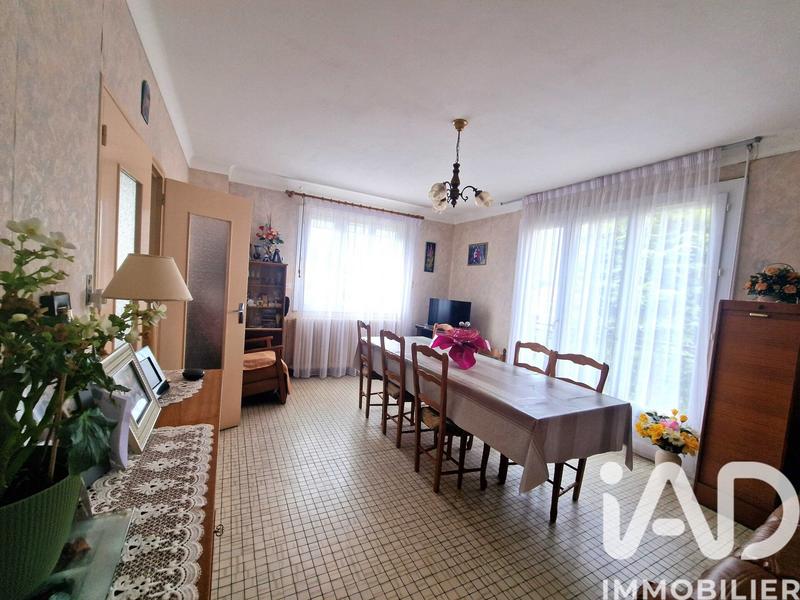 Maison - 107 m² - 5 pièces