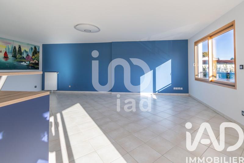 Appartement - 95 m² - 4 pièces