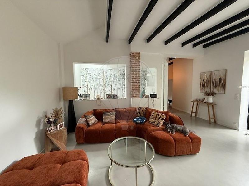 Atelier d'activités - 245 m² - 7 pièces