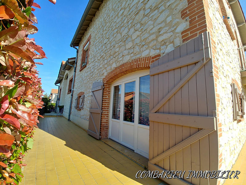 Maison - 199 m² - 5 pièces